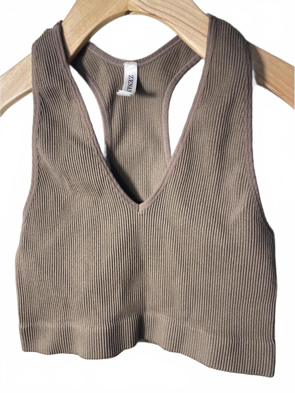 Zenana Ribbed V Neck Under Shirt Tank Top Womens Medium Brown Layering Casual - Picture 4 of 4